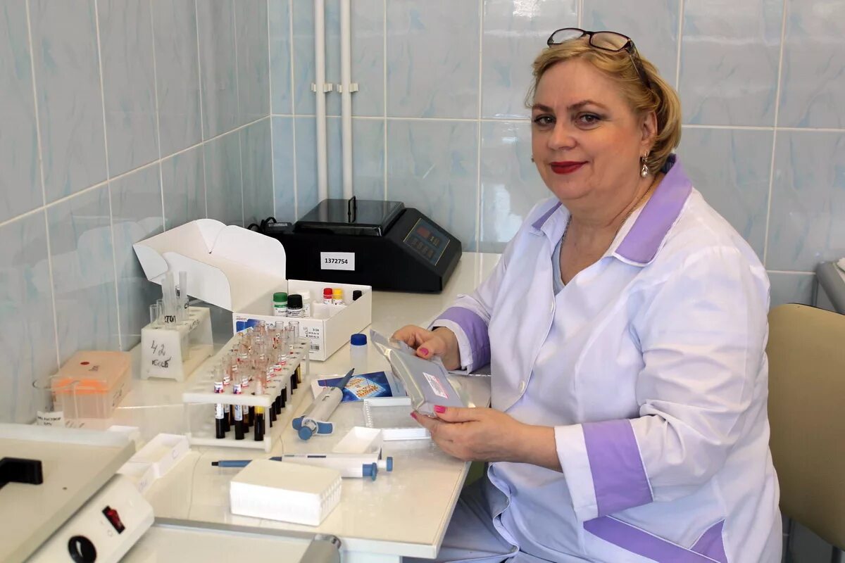 заведующая клинической лабораторией. кдл заведующая лабораторией. кдл заведующая лабораторией. заведующая клинической лабораторией. красова татьяна валентиновна.