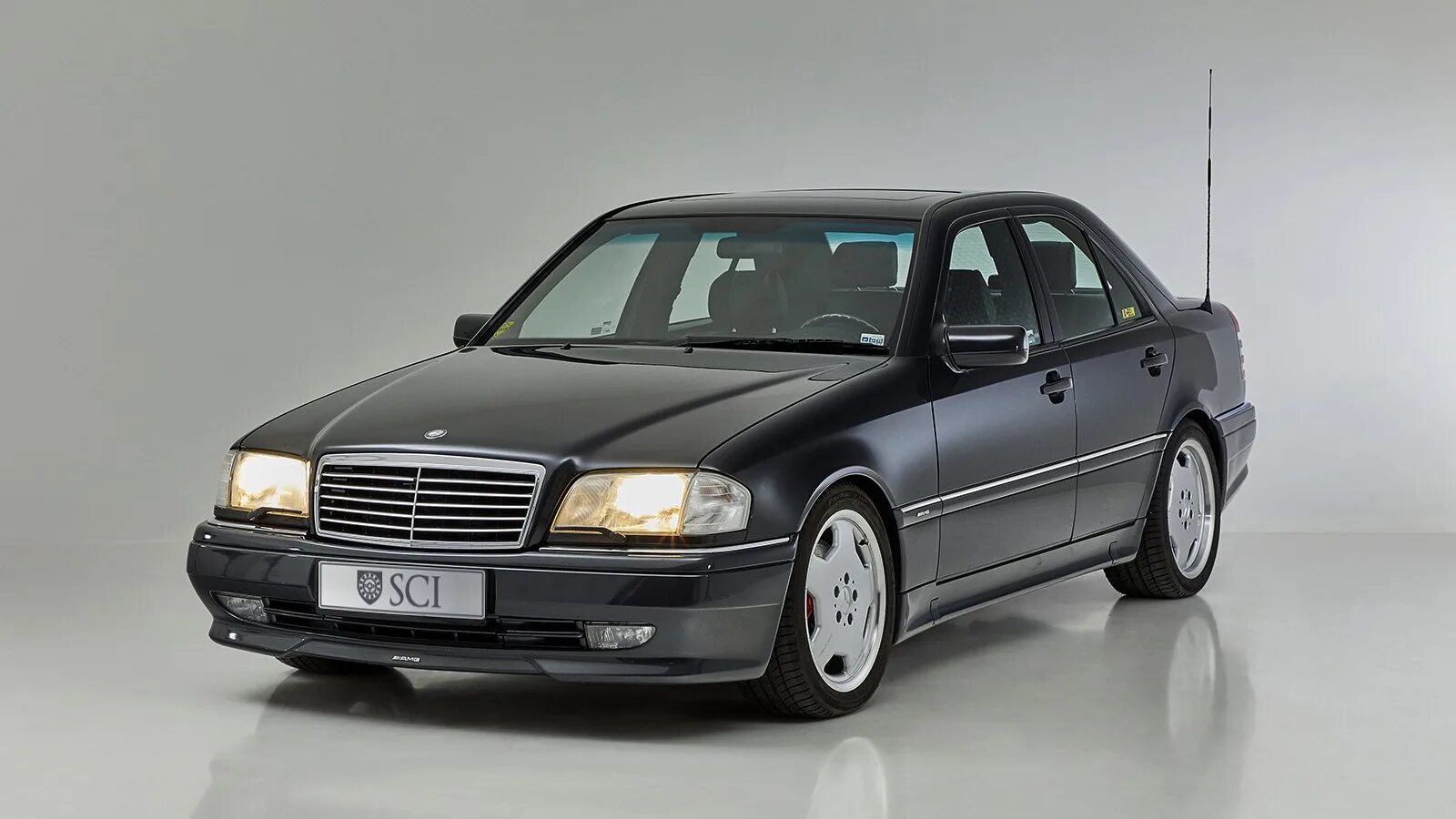 W202