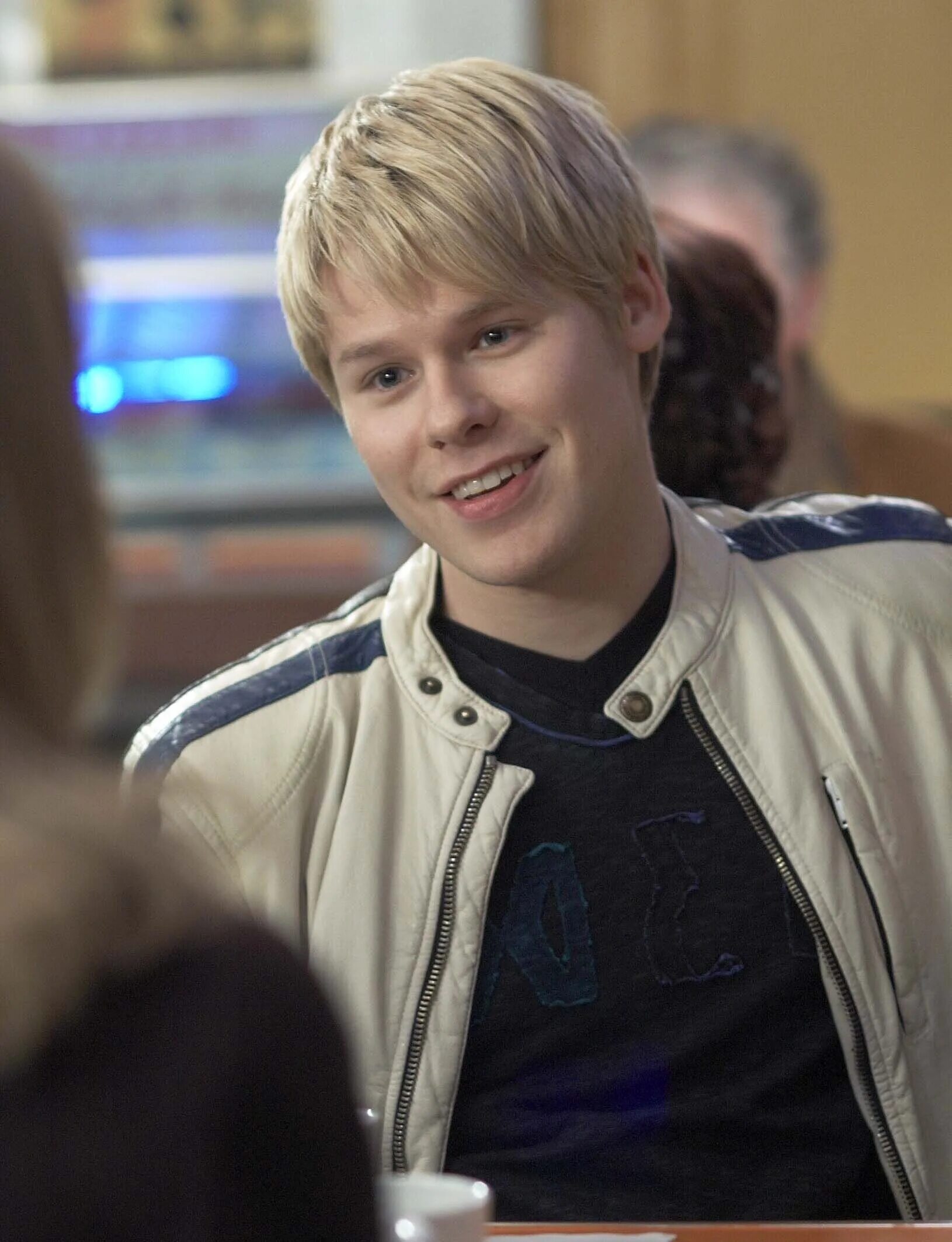 джастин близкие друзья. близкие друзья джастин. близкие друзья джастин. сериал близкие друзья брайан и джастин. близкие друзья джастин.