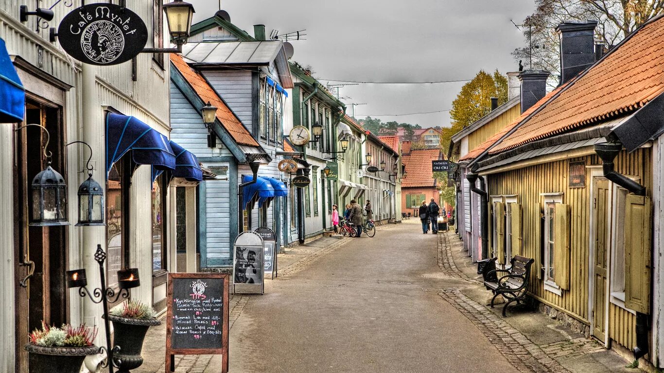 This old town. Европейский провинциальный город. Старинные улицы. Красивые улочки. Улочки старого города.