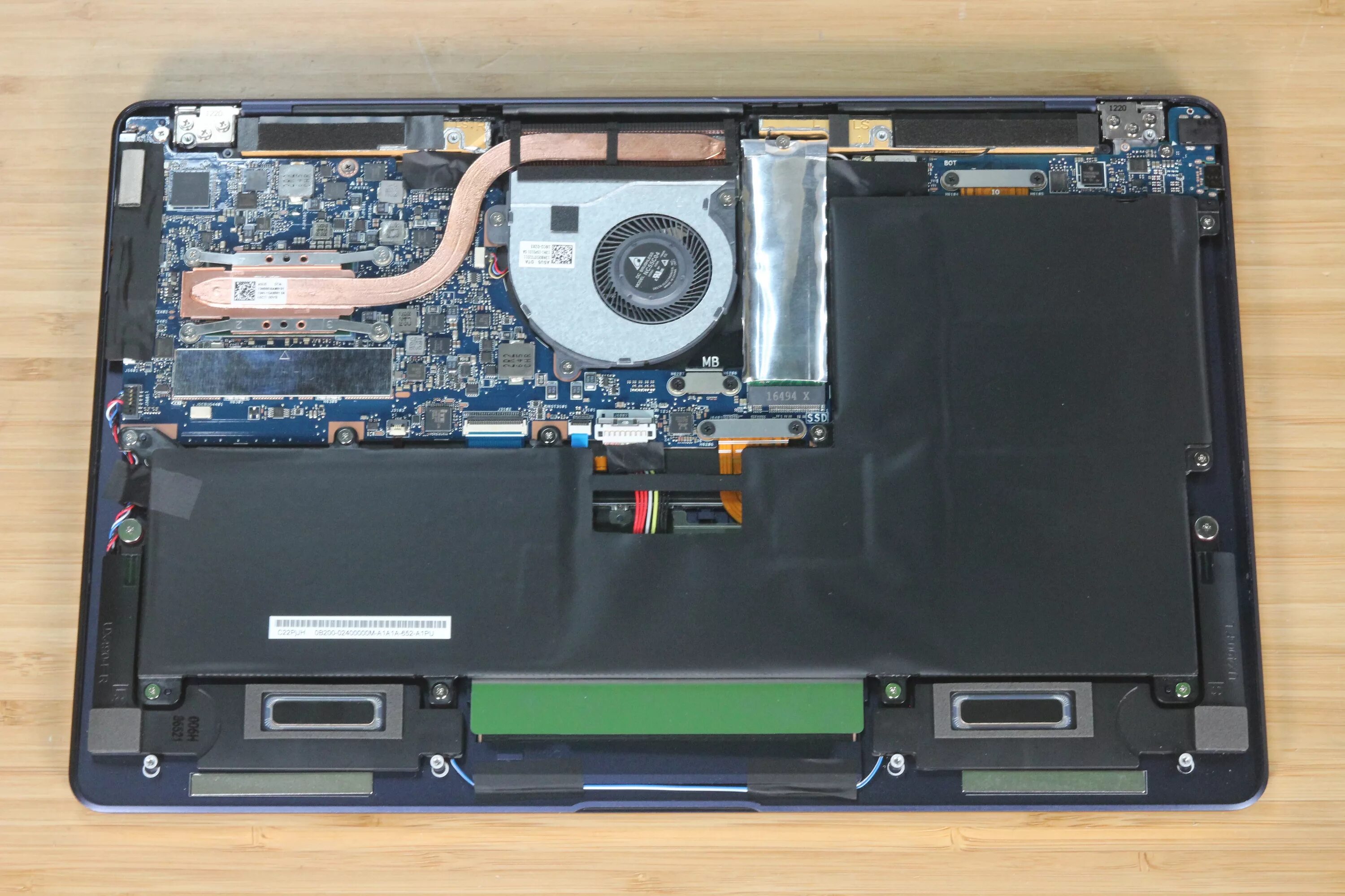 Zenbook 14 um433iq корпус. Asus zenbook ux31a ssd. Ssd диск для asus zenbook 14. Asus zenbook ux31a. Ux21e asus переходник ssd.