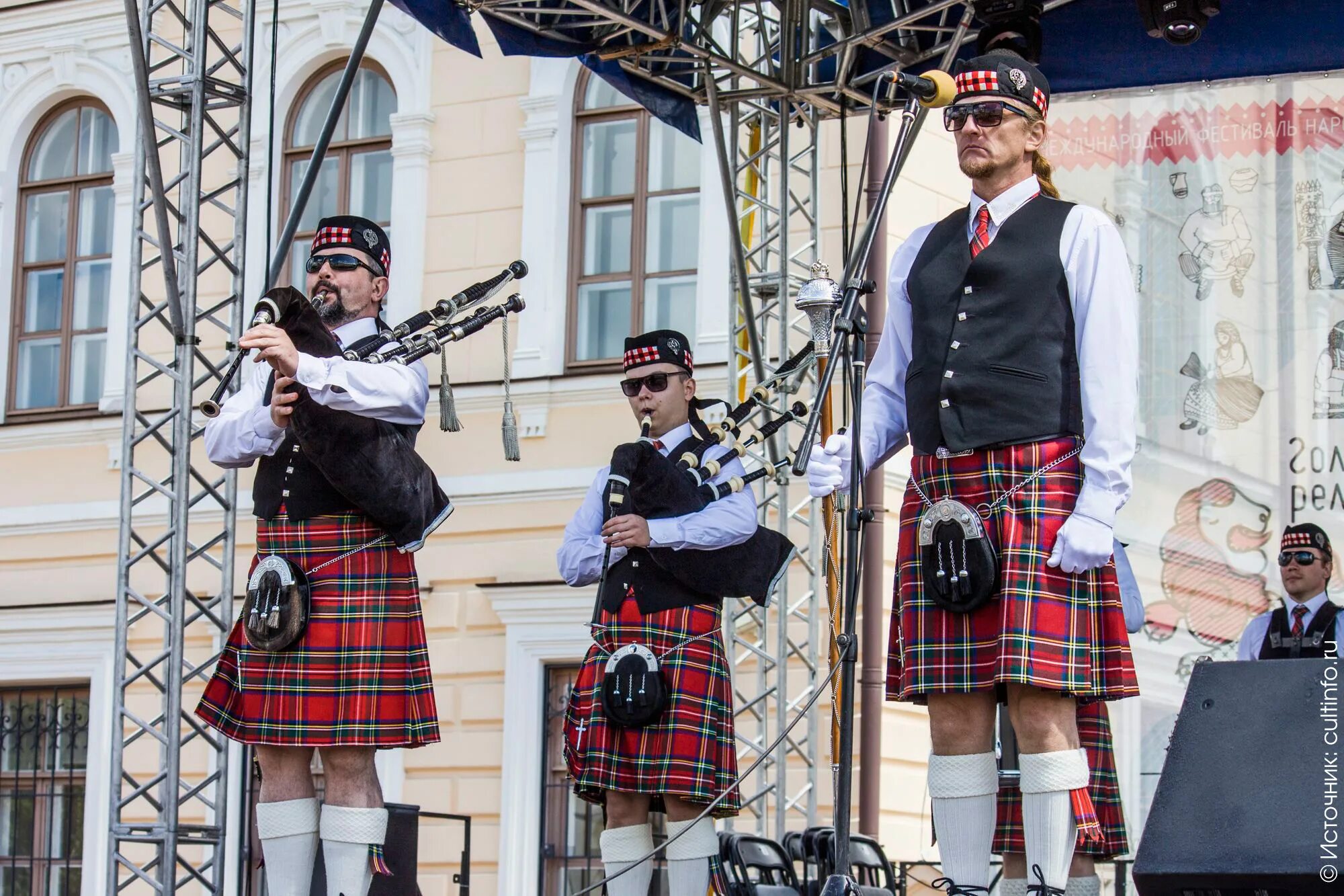 Оркестр волынщиков. Оркестр волынщиков москвы. хор волынщиков москвы. freedom оркестр волынщиков.