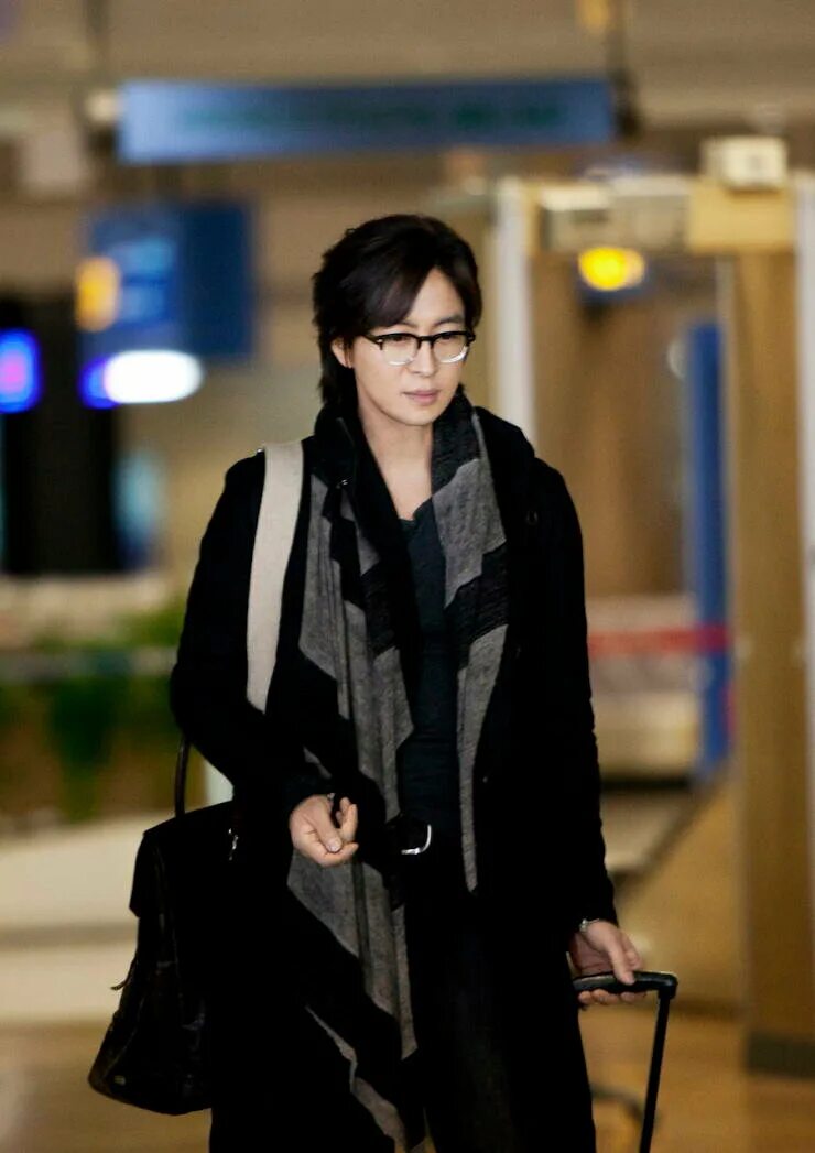 Пэ джун. ПЭ Ен Джун. Корейский актер ПЭ Ен Джун. ПЭ ён Джун жена. ПЭ ён Чжун дорамы.