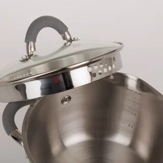 Домовой кастрюли
