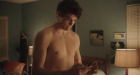 Noah Centineo in Sierra Burgess Is a Loser (2018) .