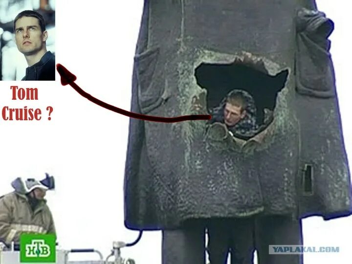 Памятник ленину спб с дыркой. Взорванный ленин. Памятник ленину у финляндского вокзала взорвали. Взорванный памятник ленину в питере. Взорванная статуя ленина у финляндского вокзала.