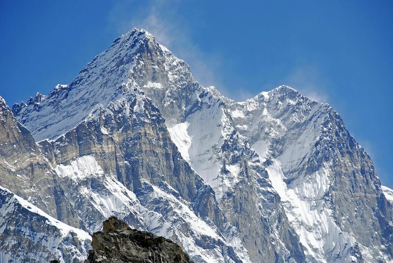6 великих гор. Лхоцзе (Гималаи). Лхоцзе гора. Гималаи Эверест Джомолунгма. Лхоцзе 8516.