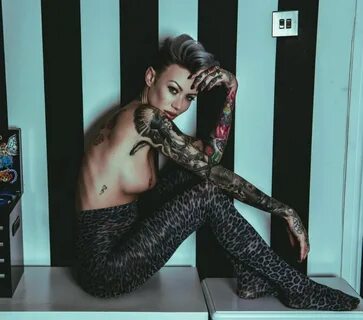 Slideshow becky holt onlyfans leaks.