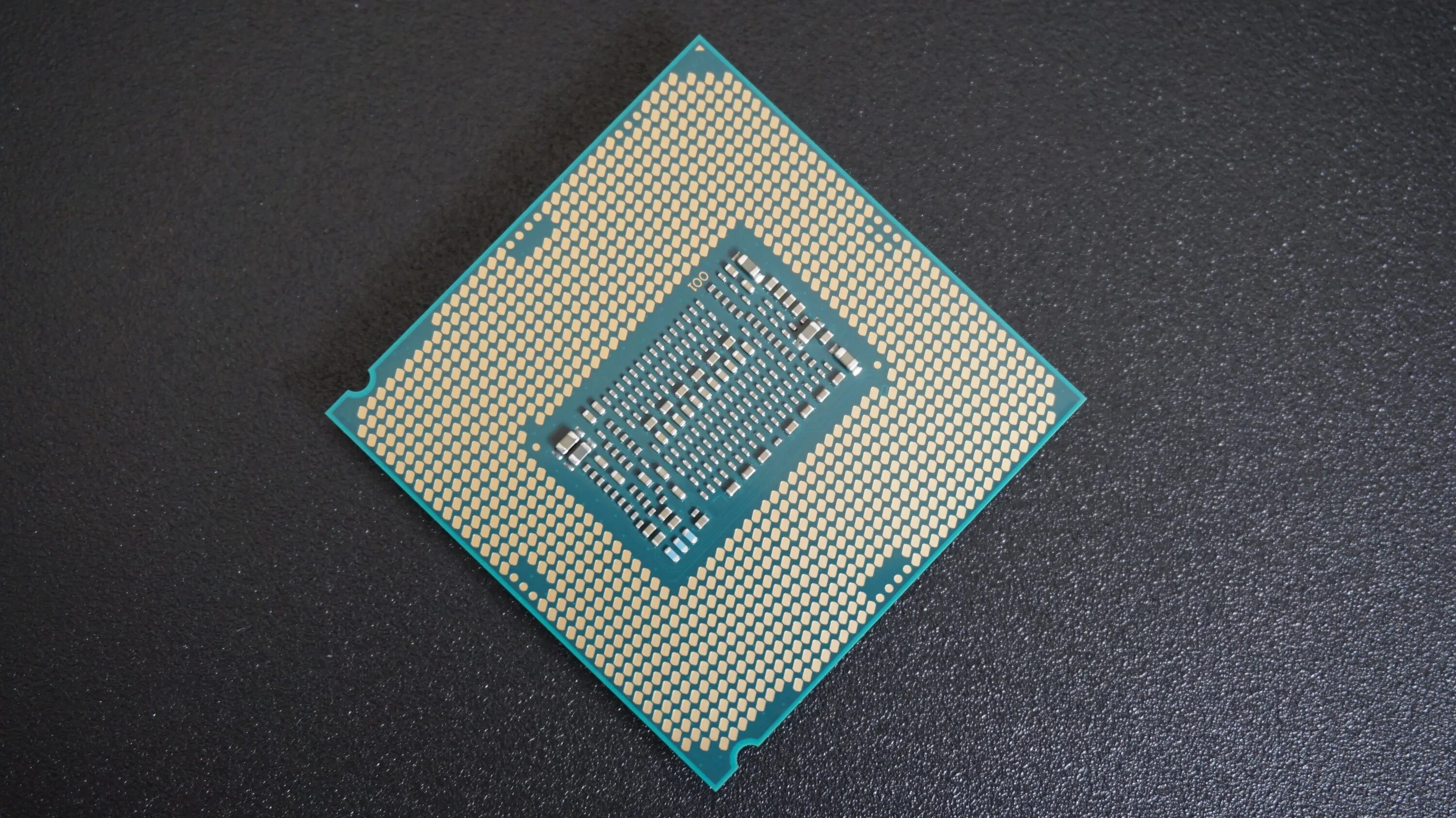 Интел коре i5 8400. Intel Core i5-8400. Процессор Intel Core i5-8400 OEM. I5 8400 сокет. Intel(r) Core(TM) i5-8400.