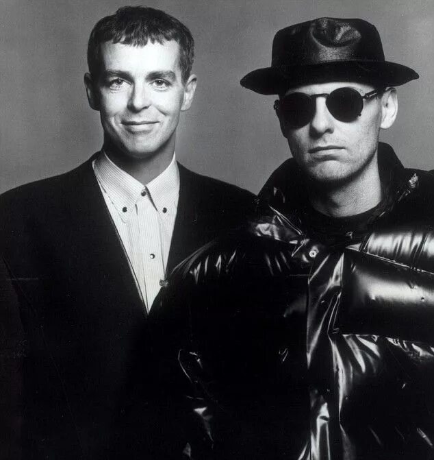 Пет шоп бойс бесплатные песни. Pet shop boys. Группа Pet shop boys. Pet shop boys фото группы. Pet shop boys 1983.