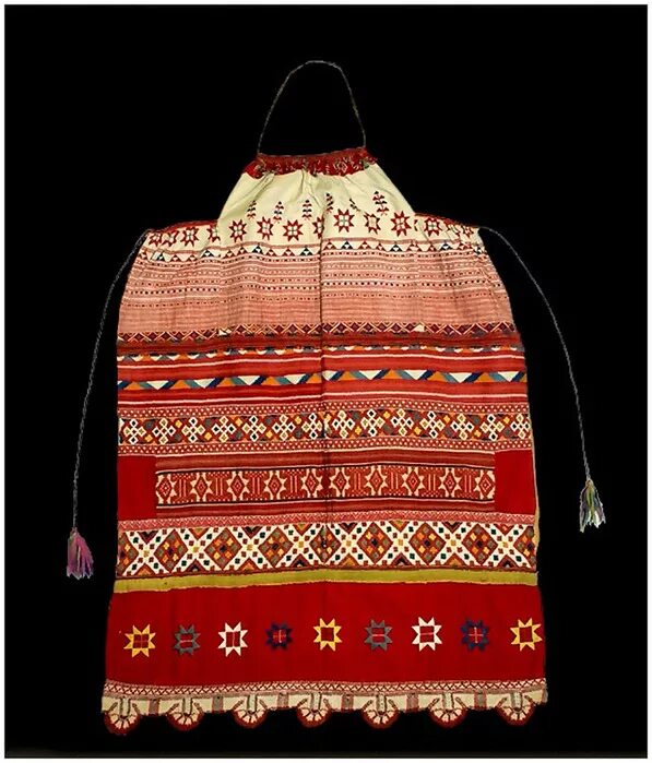 расшитый передник священника 10 букв сканворд