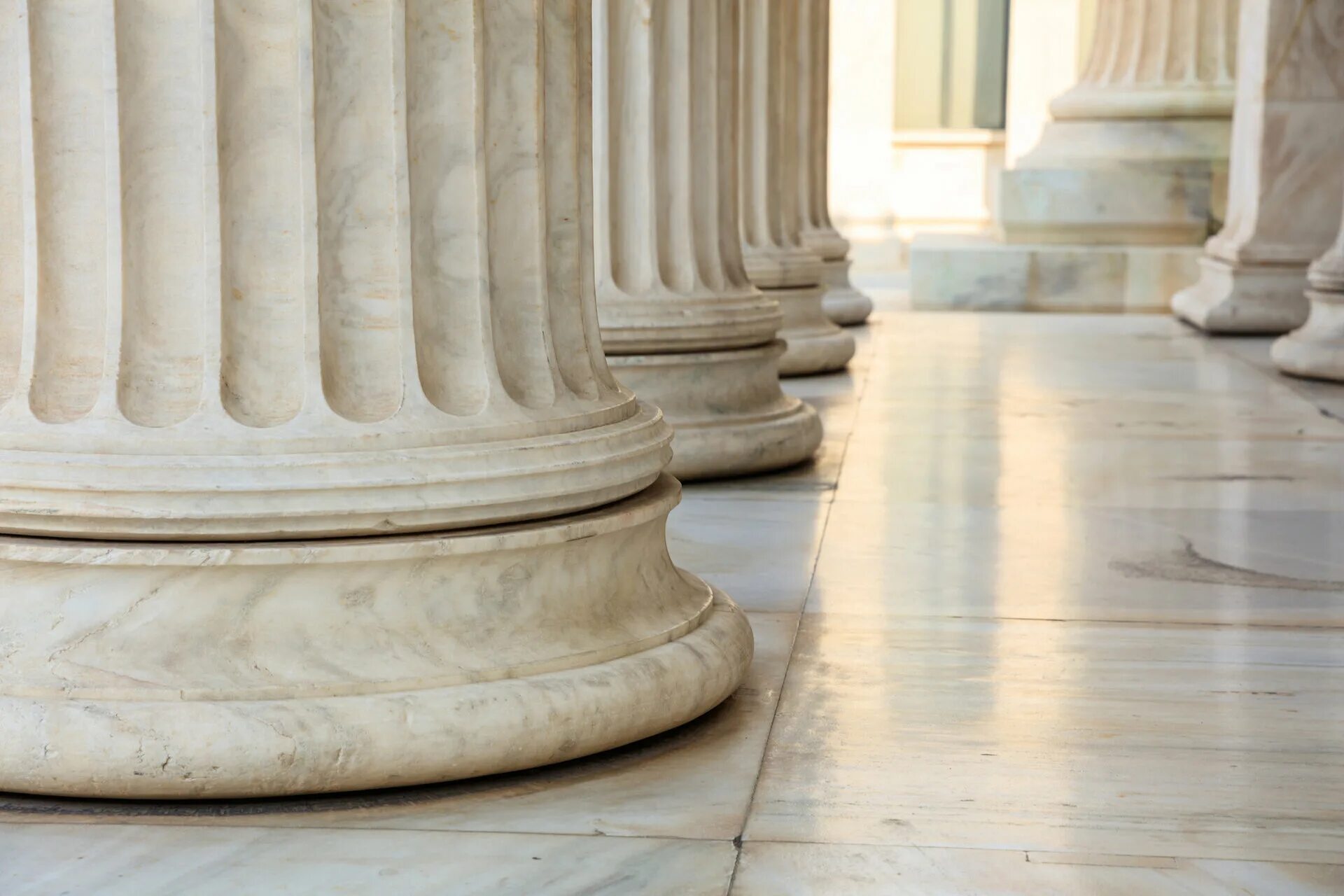 мрамор в греции.