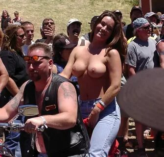 Slideshow naked sturgis pictures.