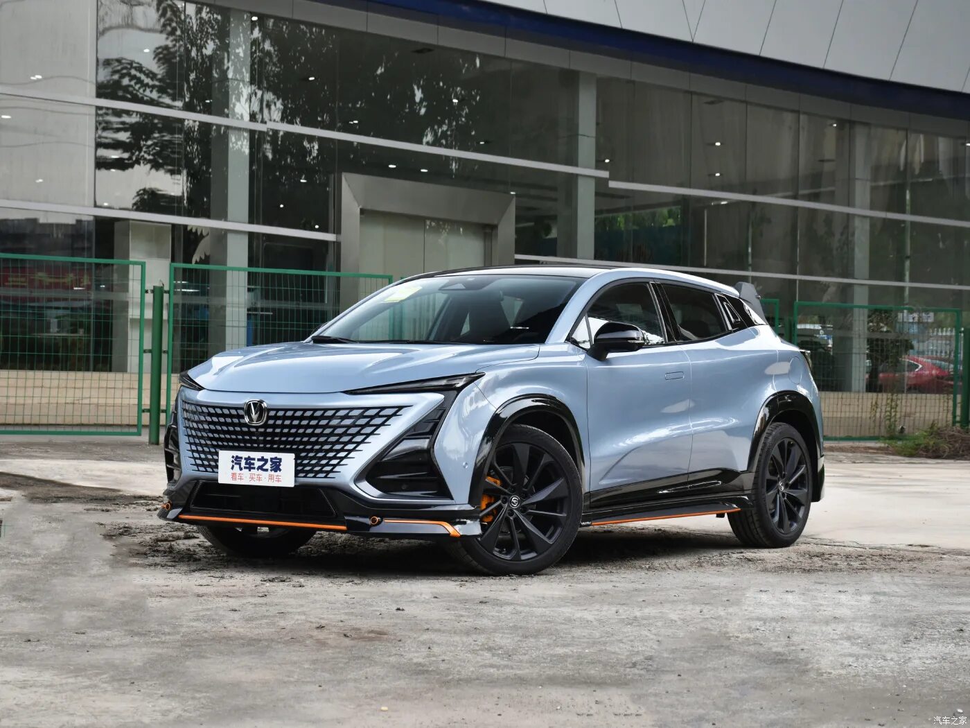 Changan univ. Changan uni-t 2025. чанган юнит 2025. чанган уни т 2025. changan 2025.