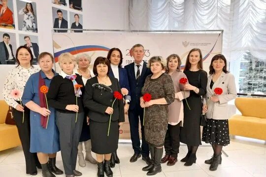 Учитель года в чувашии. Заслуженный врач чувашской республики. учитель наставник. республика чувашия. чувашская республика.