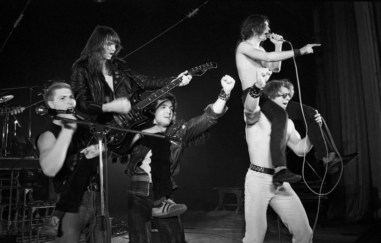 песни рок русский 80 90 х. песни рок русский 80 90 х. песни рок русский 80 90 х. группа рондо. русский рок.