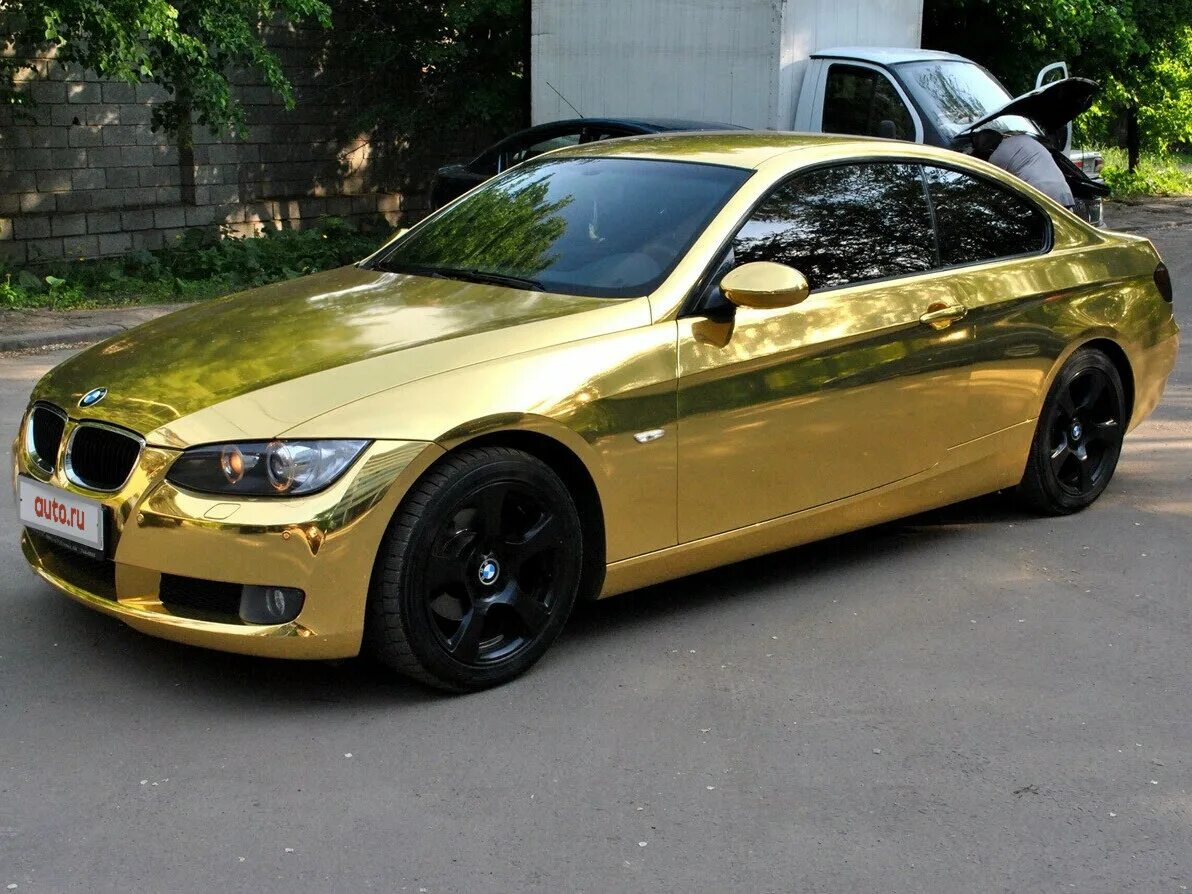вагон золотой орел транссибирский экспресс. Bmw m6 gold. бмв 3 в золотой пленке. Bmw m4 coupe. золотая бмв давидыча м5.