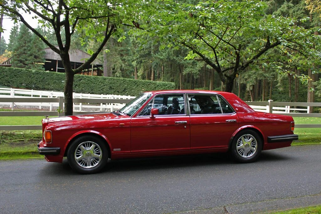 Бентли турбо р. Бентли 1990. Bentley Turbo RT Mulliner. Bentley Turbo 1990. Bentley Turbo r 1985-1999.