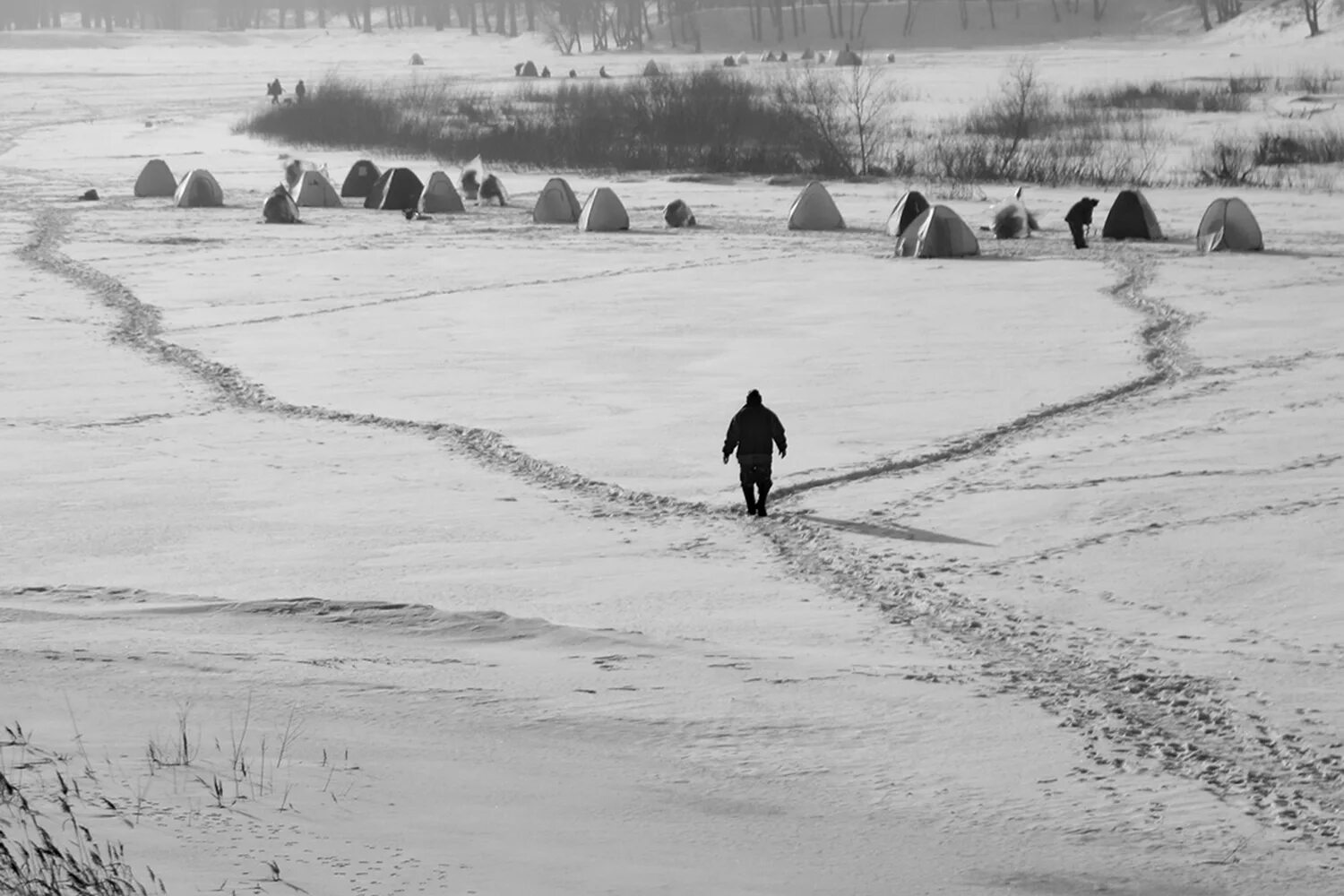 Распутье. Путник на перекрестке дорог. На перепутье. Путник на перепутье.