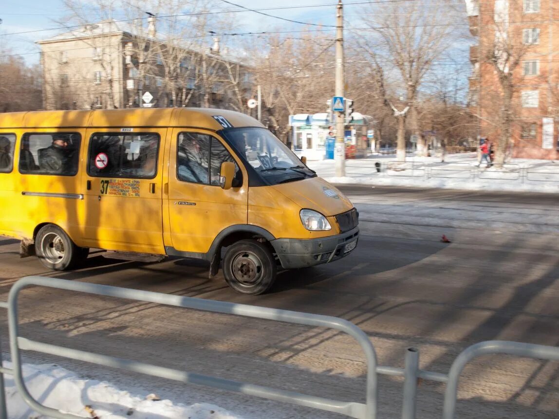 Газель такси. Газель такси Магнитогорск. Маршрутка Магнитогорск. Такси Газель красные баки Нижегородская область. Маршрутное такси магнитогорск