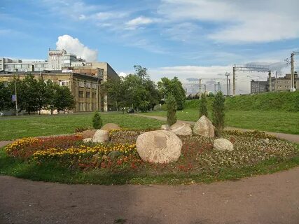 Рощинская улица спб