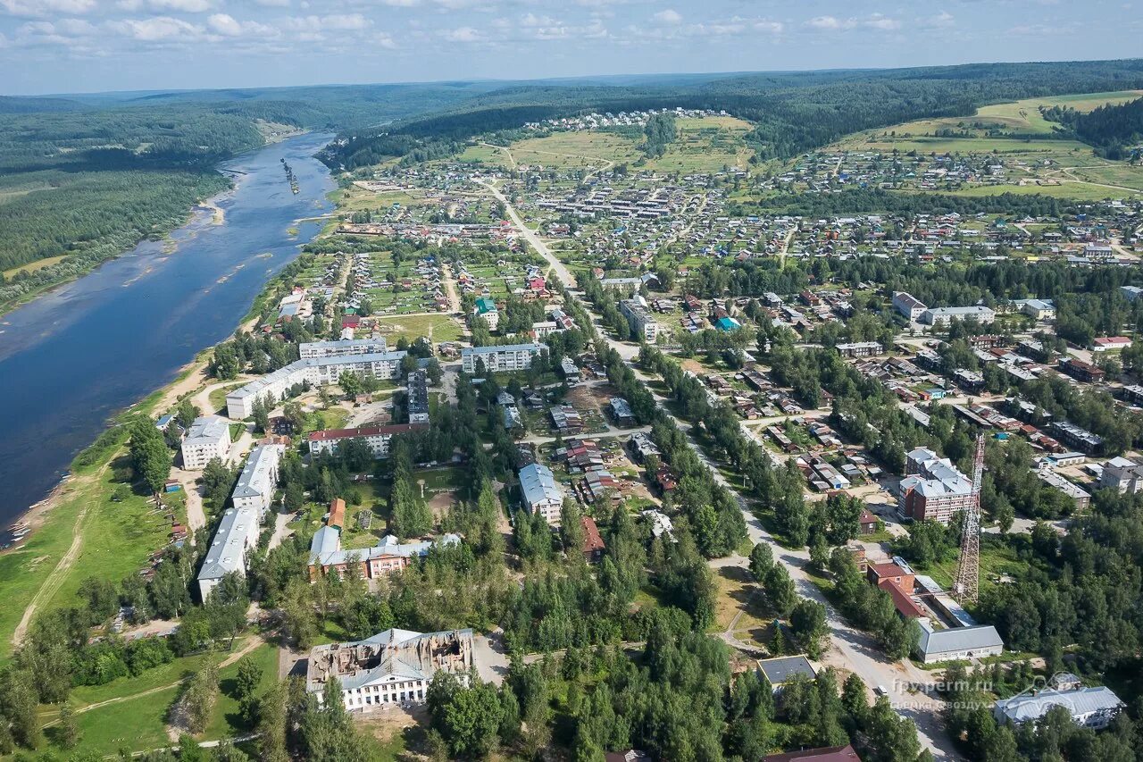 Нов перми пермского края. Город Красновишерск Пермский край. Красновишерск Пермский край достопримечательности. Красновишерск Пермский край население. Красновишерск центр города.