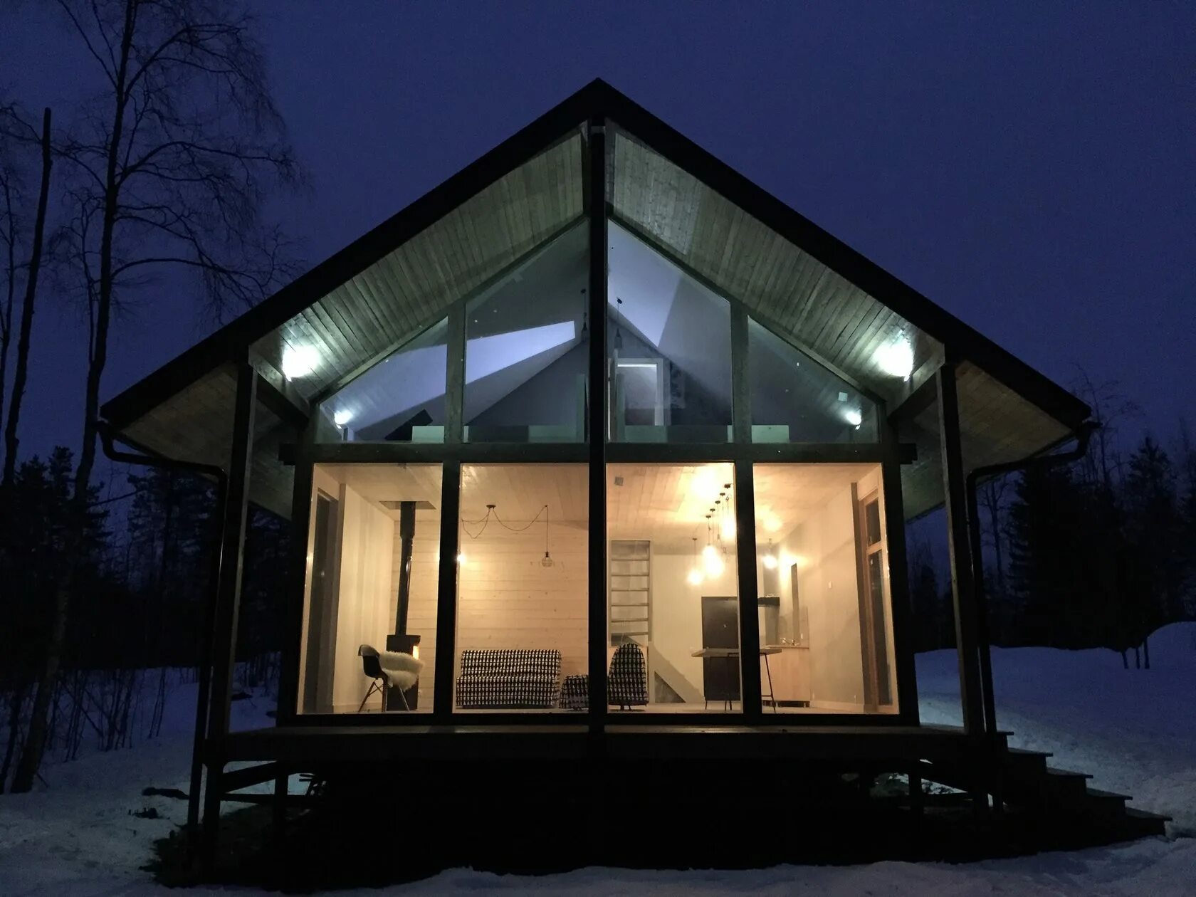 стеклянные домики на природе. снять стеклянный дом в лесу. дом с панорамными окнами. дом в лесу. дом шалаш архыз.