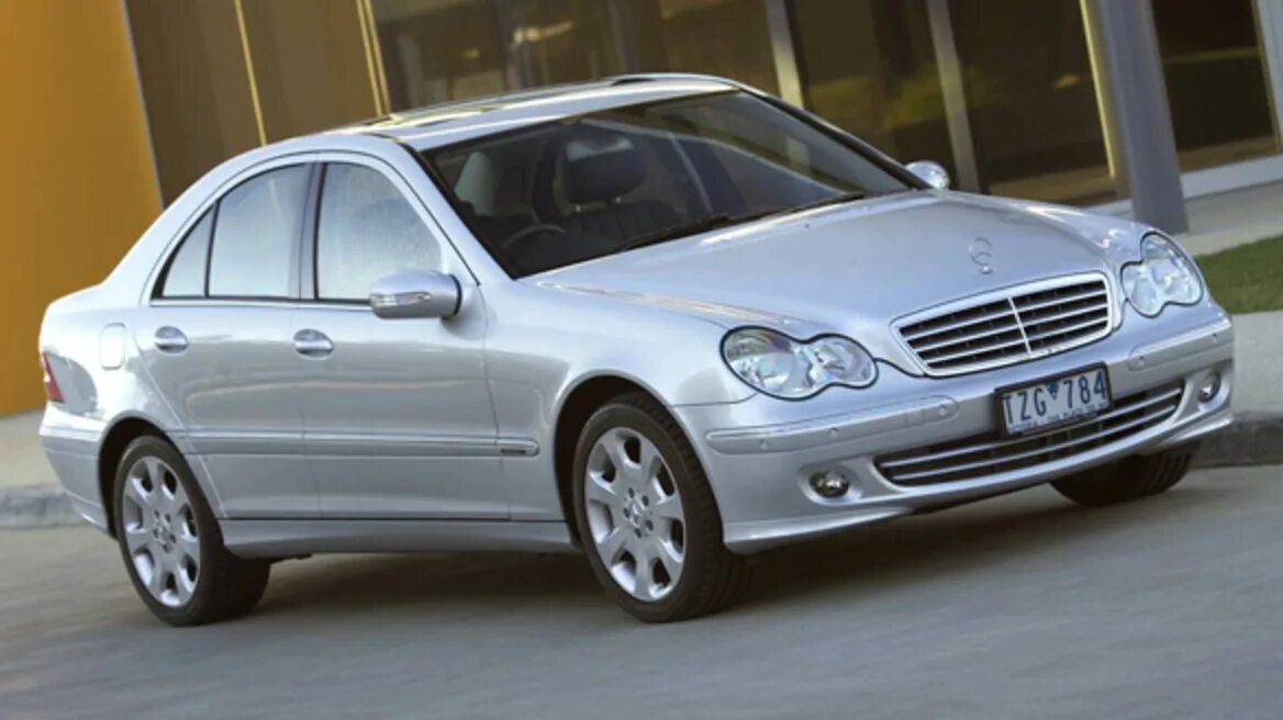 6 series c200. Mercedes Benz c200 Kompressor. Мерседес Бенц 200. Mercedes Benz c200 Kompressor w203. Мерседес Benz c 200.