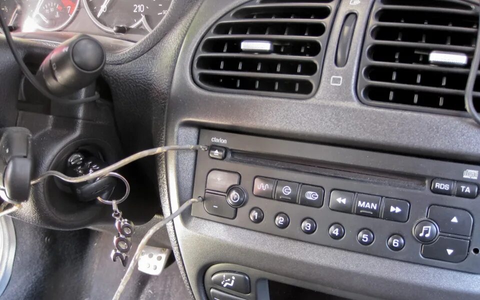 Как подключить блютуз в пежо Мало Bluetooth Peugeot 5008 (1G), 1,6 л, 2011 года другое DRIVE2