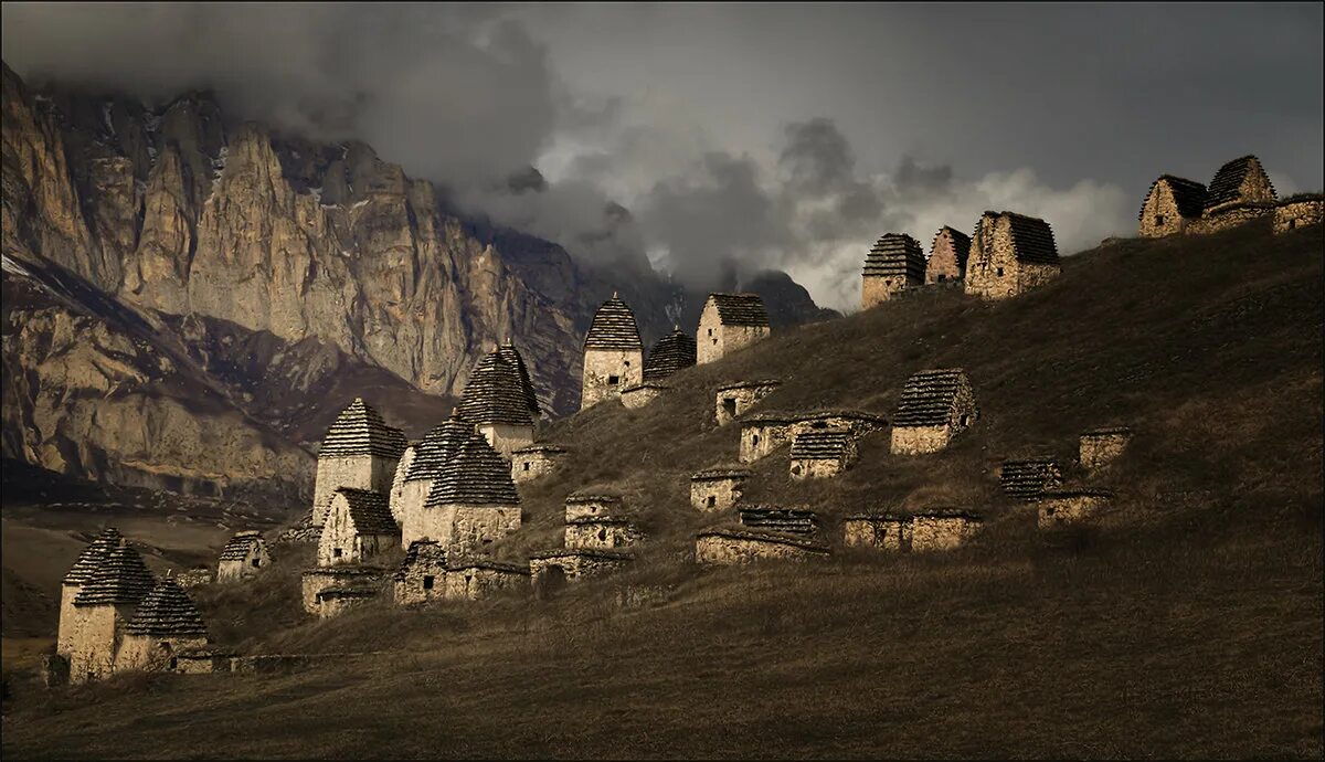 село даргавс северная осетия мертвый город. даргавс xvii век. северная осетия долина мертвых. куртатинское ущелье - даргавс. даргавс "город мертвых".