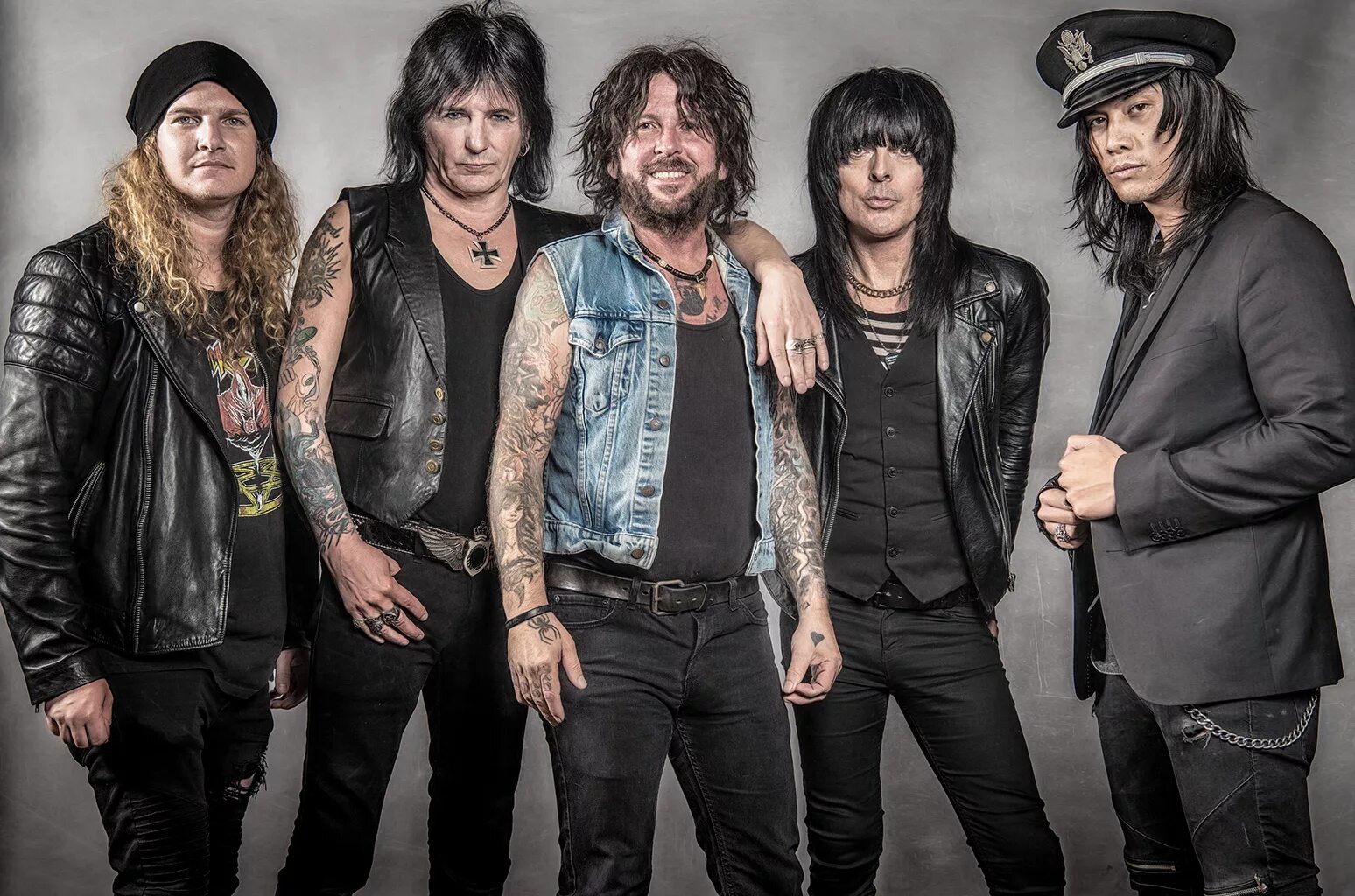 Фил Льюис l.a Guns. La Guns группа. L.A. Guns l.a. Guns. Экс гитарист l a Guns.