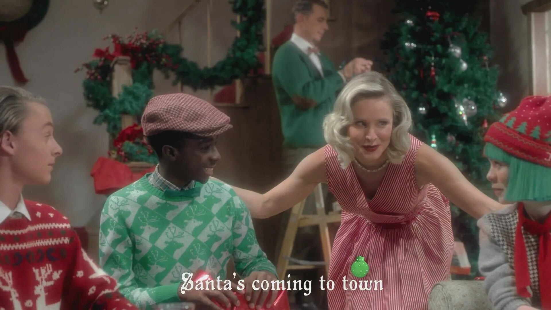 Santa s coming tonight. Santa s coming tonight. Sia: santa's coming for us. Santa claus is coming to town. Sia santa's coming.