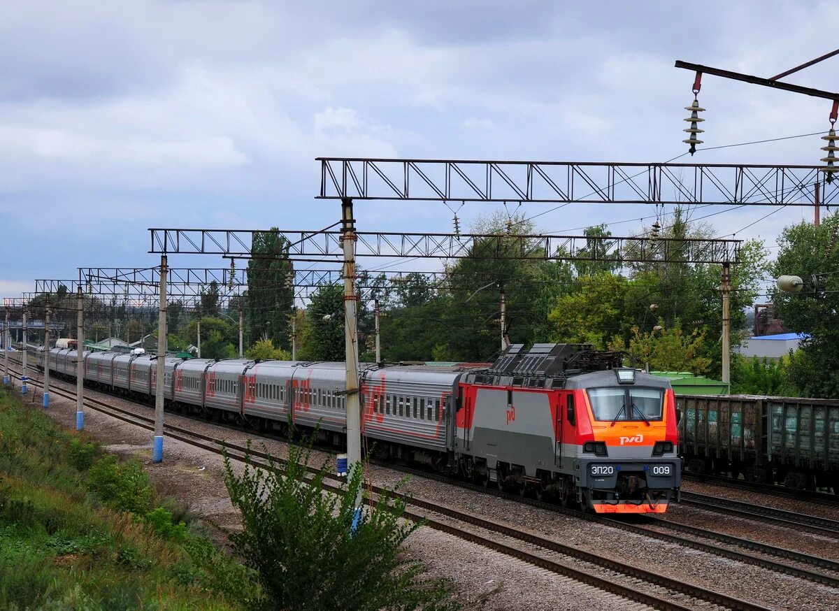 станции поезда 354с адлер-пермь. электричка ростов сальск. эп1 пятигорск. сальск станция жд станция. эп1м 500 чувашская республика.