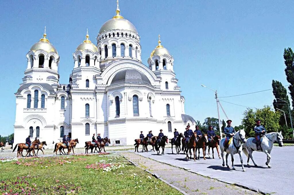 Соборная площадь Новочеркасск. Соборная площадь города Новочеркасска. Новочеркасск сегодня Соборная площадь.