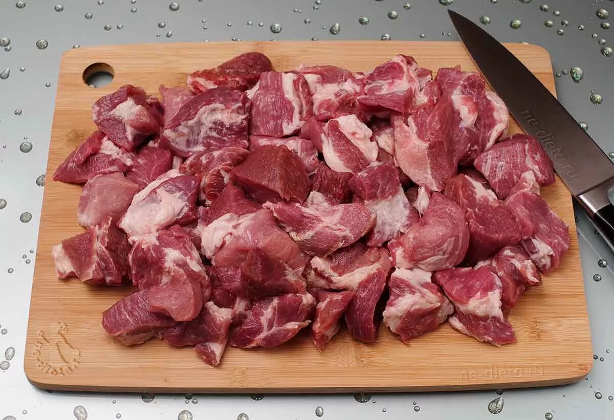 Мясо когалым. Мясо для шашлыка. Шашлык свинина. Мясо для шашлыка свинина. Мясо для шашлыка говядина.