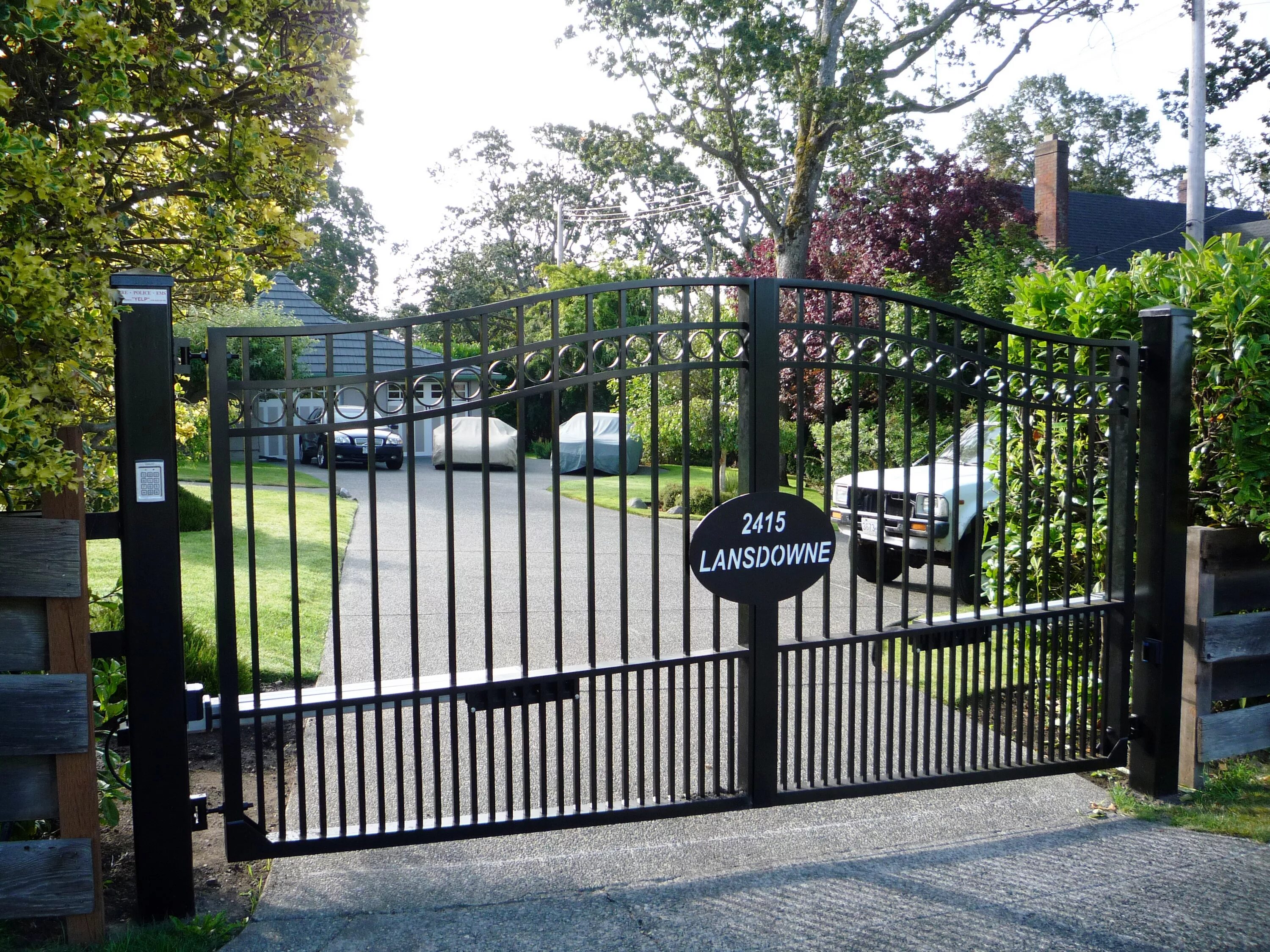 Swing gate. Swing gates. address plaque gates.