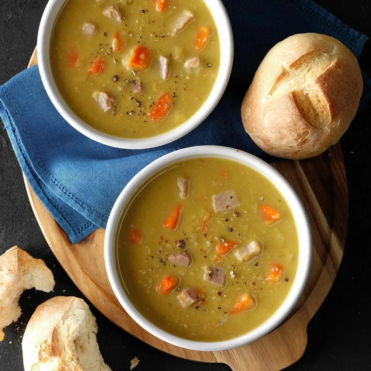 Best soup. Суп гороховый. Горох для супа. Суп с перемолотым горохом. Бульон гороховый.