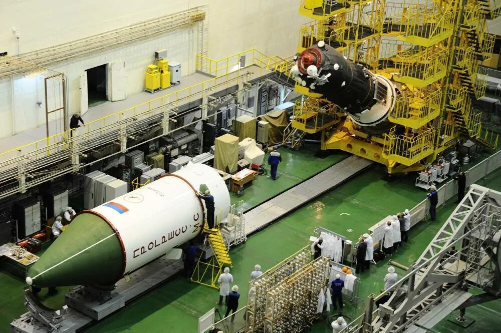 Предприятие ракетно космической промышленности. Ркц прогресс роскосмос. Самара космическая «цскб-прогресс. Предприятие ракетно космической промышленности. Ракетно-космическая промышленность.