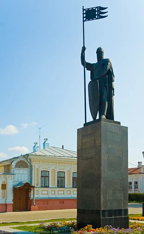 Памятник александру невскому в городце фото 15 самых известных памятников русским святым Правмир