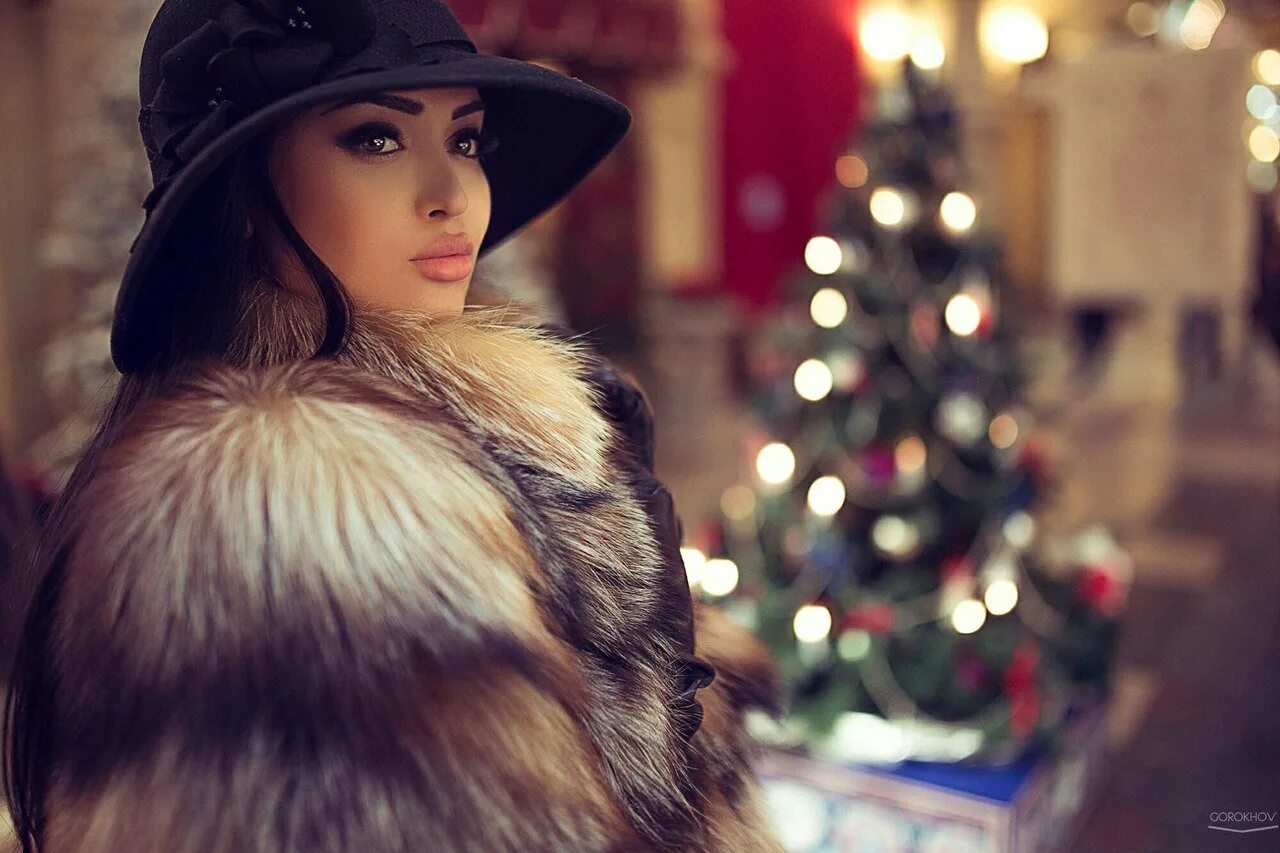 Фотосессия в шубе и шапке. Девушка в шубе и шапке. Фотосессия в шубе и шапке. Девушка в шубе и шапке. Izabela magier королева.