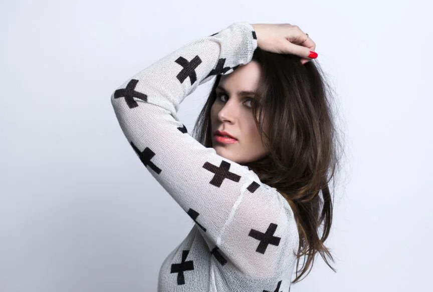 Susana boomhouwer. Красивые женские имена на букву д. Греческие имена для девочек. Тейлор свифт. Голоса девушек имена.