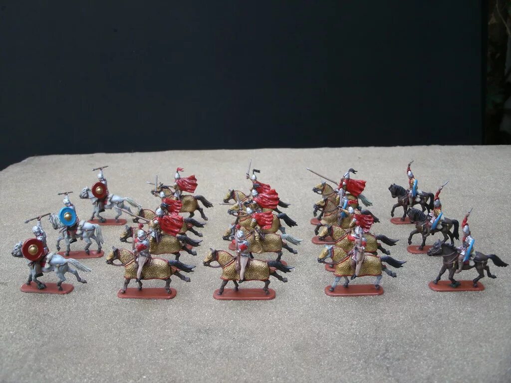 маленькие человечки. технолог гномы воины. миниатюрные фигурки людей. Kingdom death monster миниатюры. гномы миниатюры технолог.