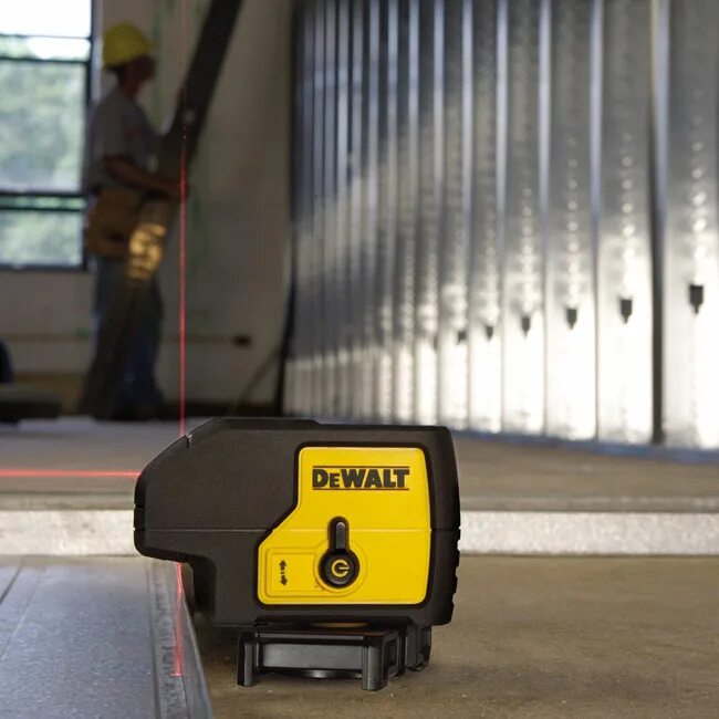 Лазерный уровень нивелир dewalt. Лазерный нивелир деволт. уровень лазерный dw083k dewalt. точечный лазерный уровень dewalt dw083. оптический нивелир dewalt dw083.