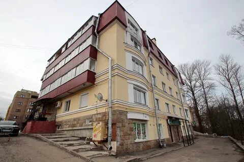 Ломоносов еленинская