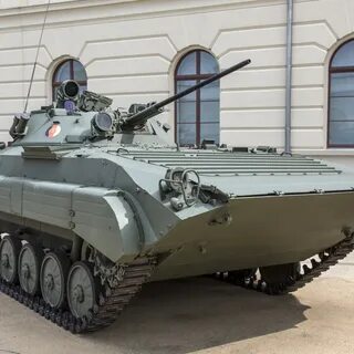 2 машины бмп