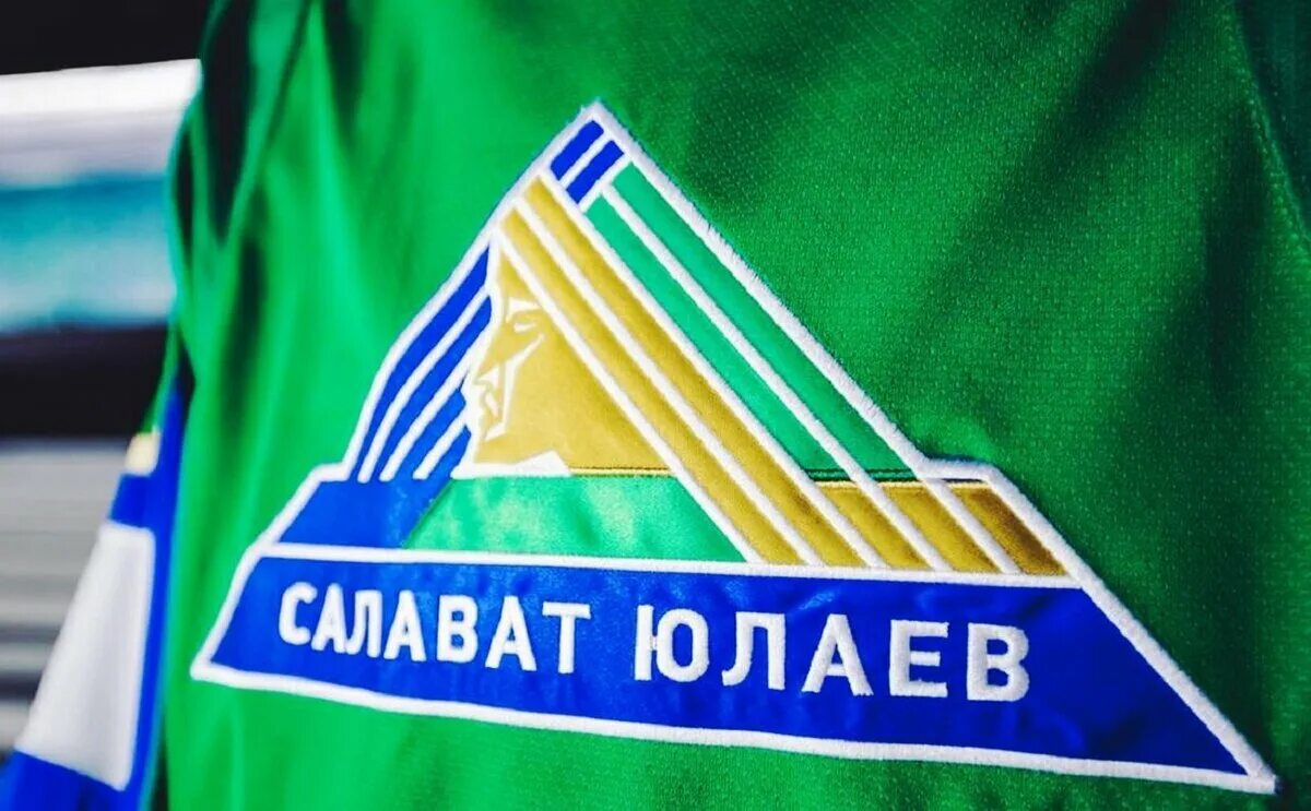 Какая салават юлаев. Салават юлаев хоккейный клуб. хк салават юлаев логотип. салават юлаев хоккейный клуб новый логотип. эмблема хк салават юлаев новая.