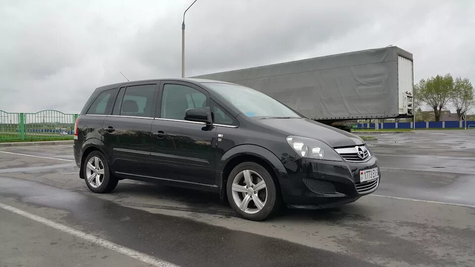 Опель Зафира 2010. Опель Зафира б 2010. Опель Зафира 2008 черный. Opel Zafira b 2006.