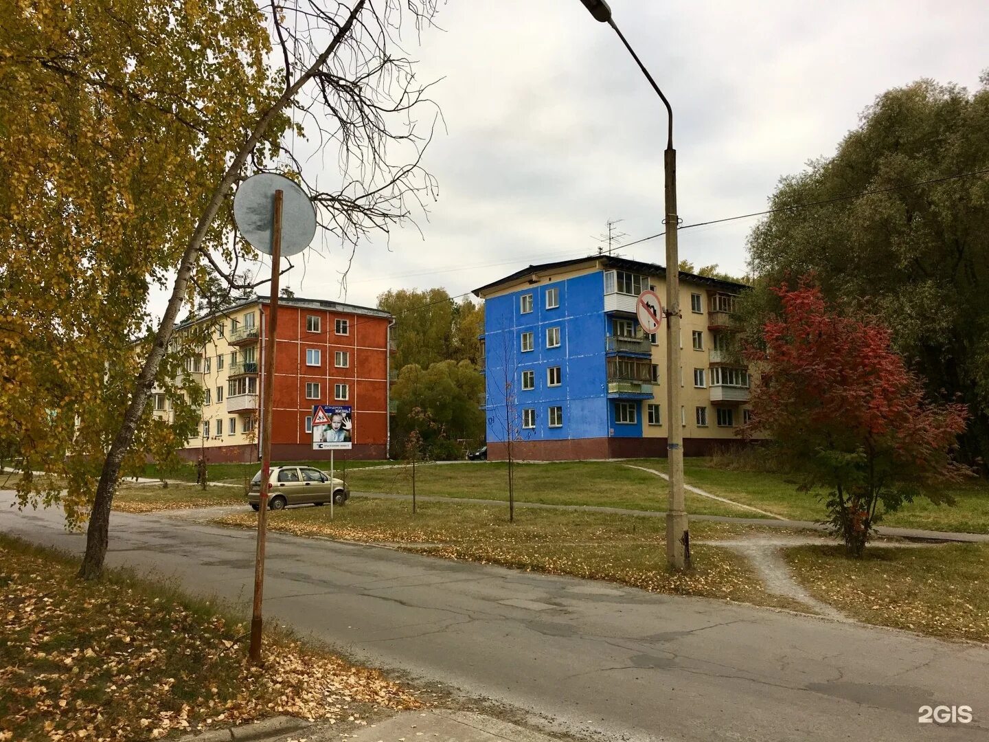 Верхняя зона Академгородка. Новосибирск верхняя зона. Цветной проезд Академгородок. Верхний Академгородок Новосибирск. Купить квартиру в верхней зоне