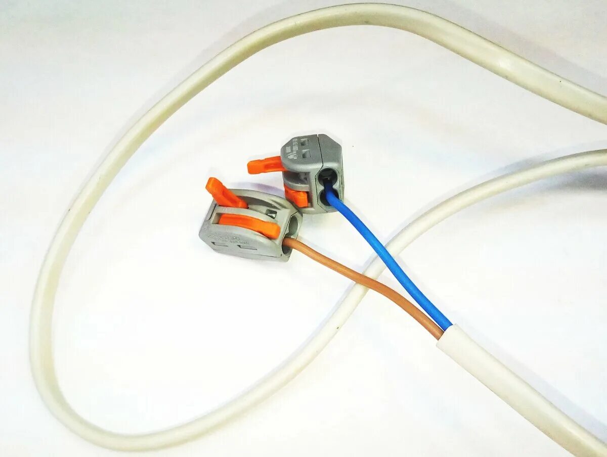 Для соединения проводов используют. Соединители для электрических проводов WAGO. Клеммы ваго для соединения. Клеммы WAGO для соединения электрических проводов. Соединение кабеля клеммами WAGO.