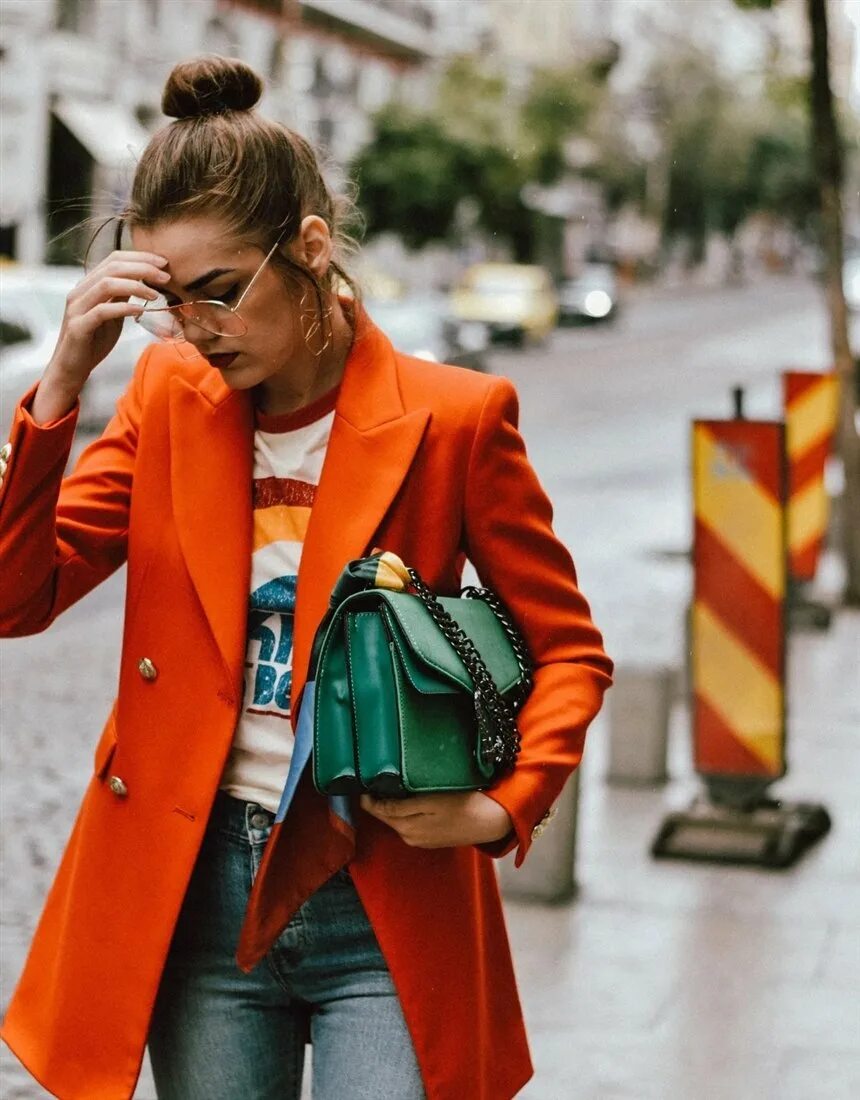 Яркий и неповторимый образ. Zara оранжевый пиджак. стильные яркие образы. яркие осенние образы. яркие женские образы.